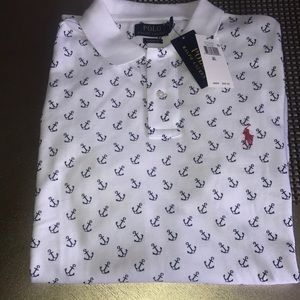 Polo emblematic anchor